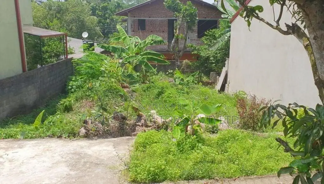 Prime 8-Perch Land for Sale – Piliyandala,