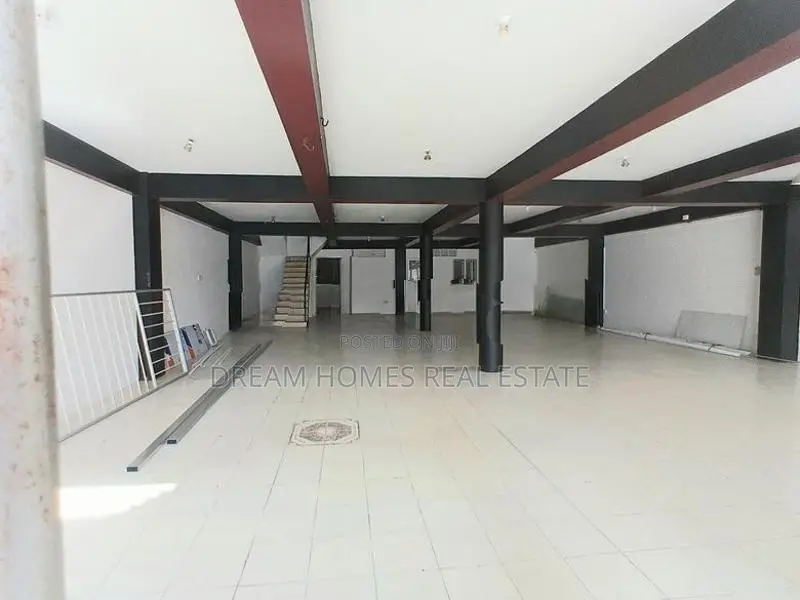 Facing Main Rd - 4 Story Building for Rent-nugegoda