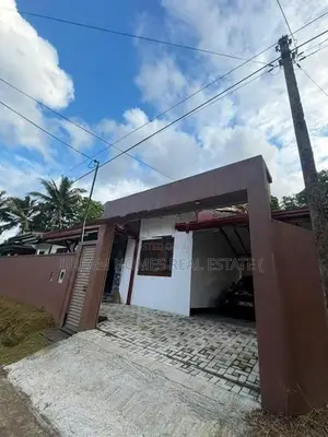 Newly Built 3 Bedroom House for Sale in Godagama | 7 Perches