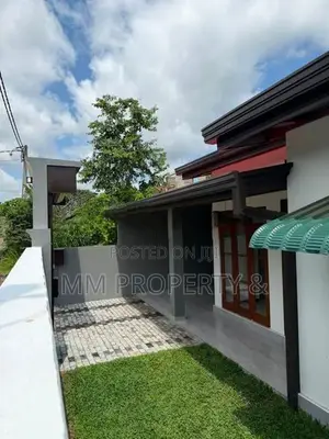 Brand New Modern House Sale in Godagama Homagama