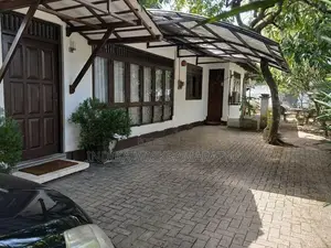 Land with House For Sale Kotte