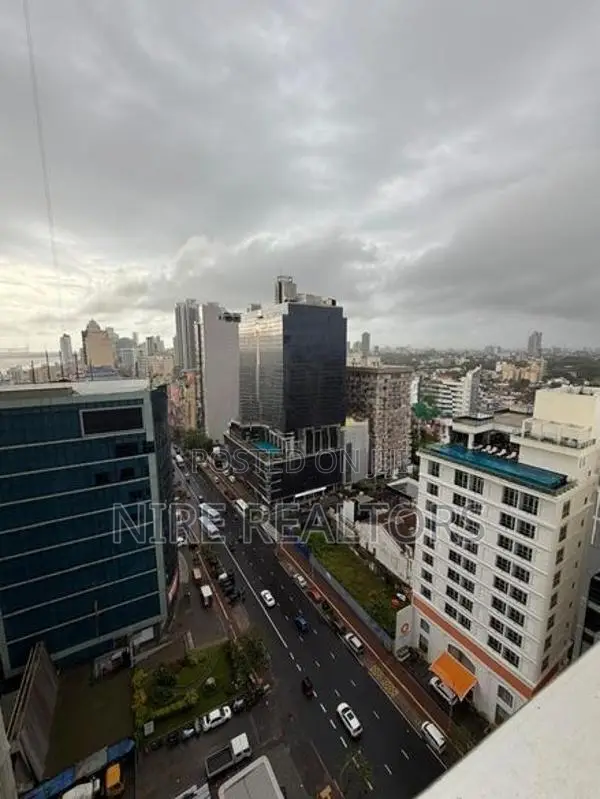 Spacious 3BDR Apartment for Sale at 606 Address Colombo 03