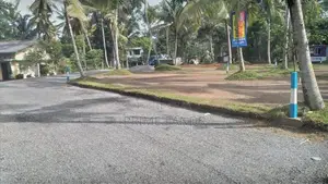 Athurugiriya Residential Land for Sale in Boralugoda Rd