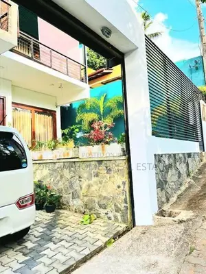 Luxury Furnished 2 Story House for Rent Piliyandala