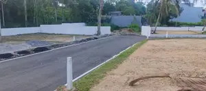 Land for Sale at Athurugiriya