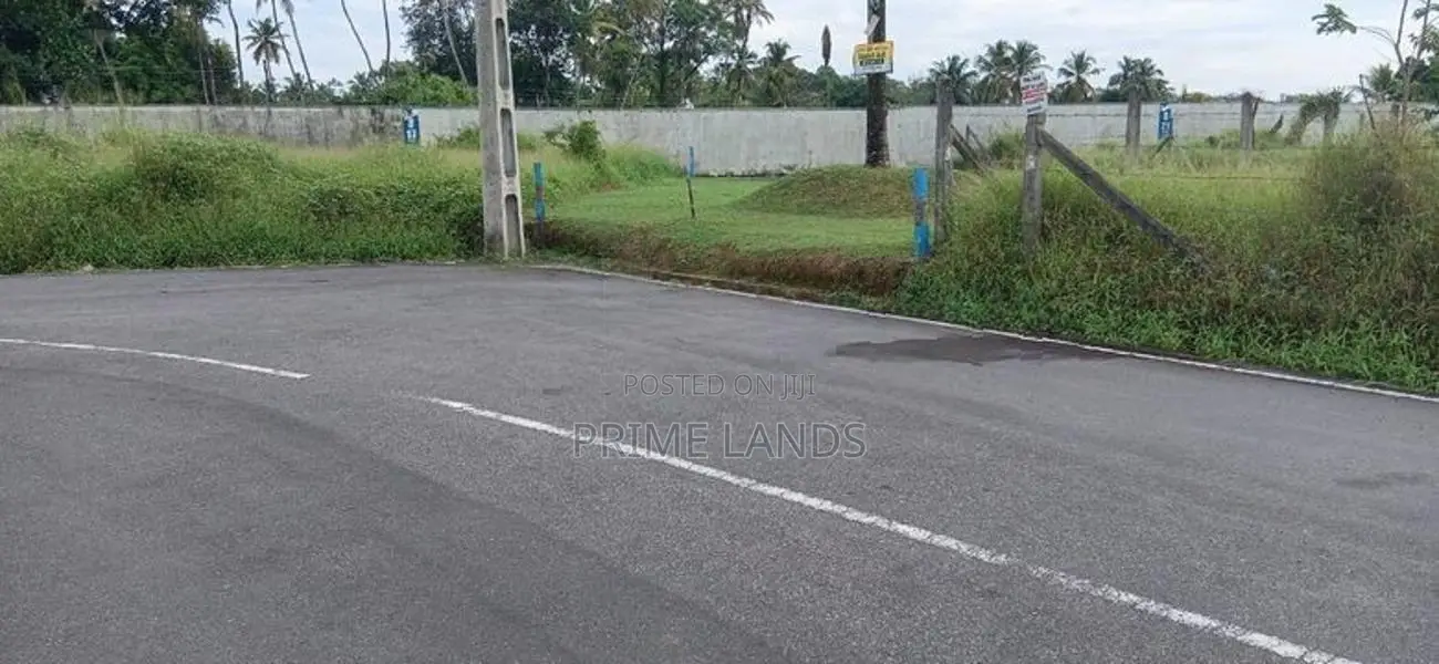 Kottawa Land for Sale in Malabe Bus Road