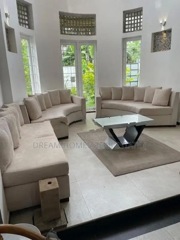 Spacious Two-Storey House for Sale – Lake Terrace, Athurugiriya