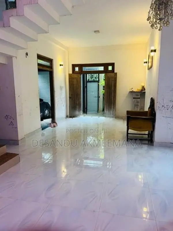 Waskaduwa House for Sale Nugagoda