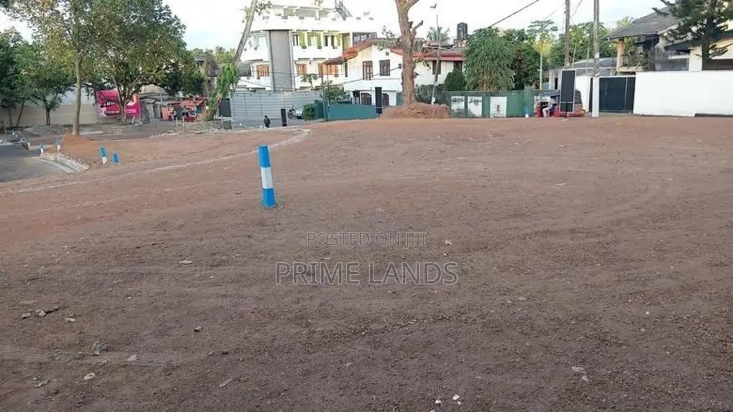 Attidiya Residential Land for Sale in School Lane