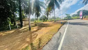 Residential Land for Sale in Matthegoda Jaamgas Handiya