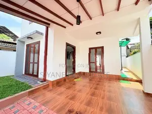 Brand New Beautiful Modern House for Sale in Kesbewa, Piliyandala