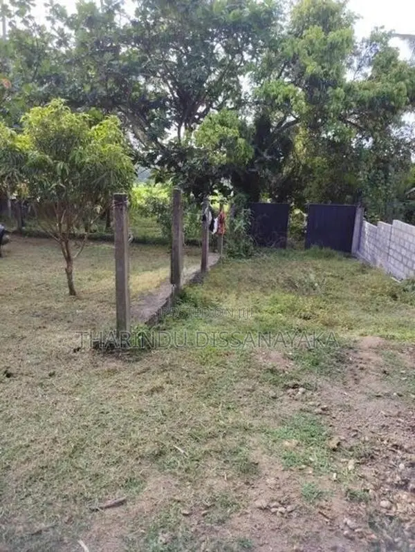 Land for Sale in Kadawatha