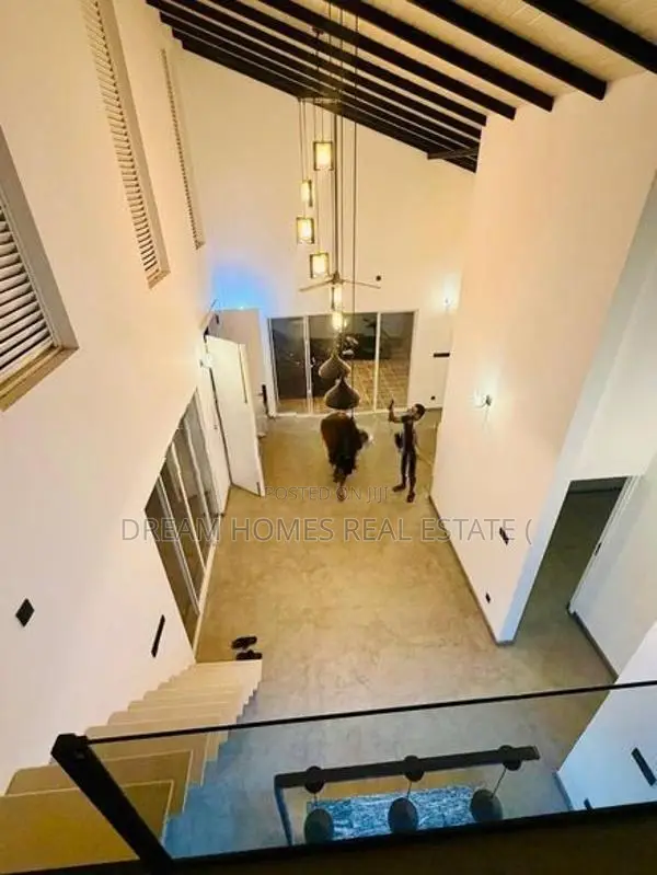 2BR House for Sale in Athurugiriya