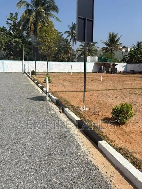 Land Plots for Sale in Balika Niwasa Road Kottawa