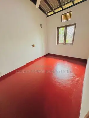 House for Sale in Athurugiriya – Peaceful Residential Location