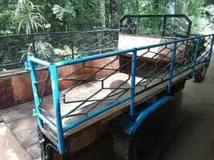 Kubota Trailer 2000 Tractor (Used)