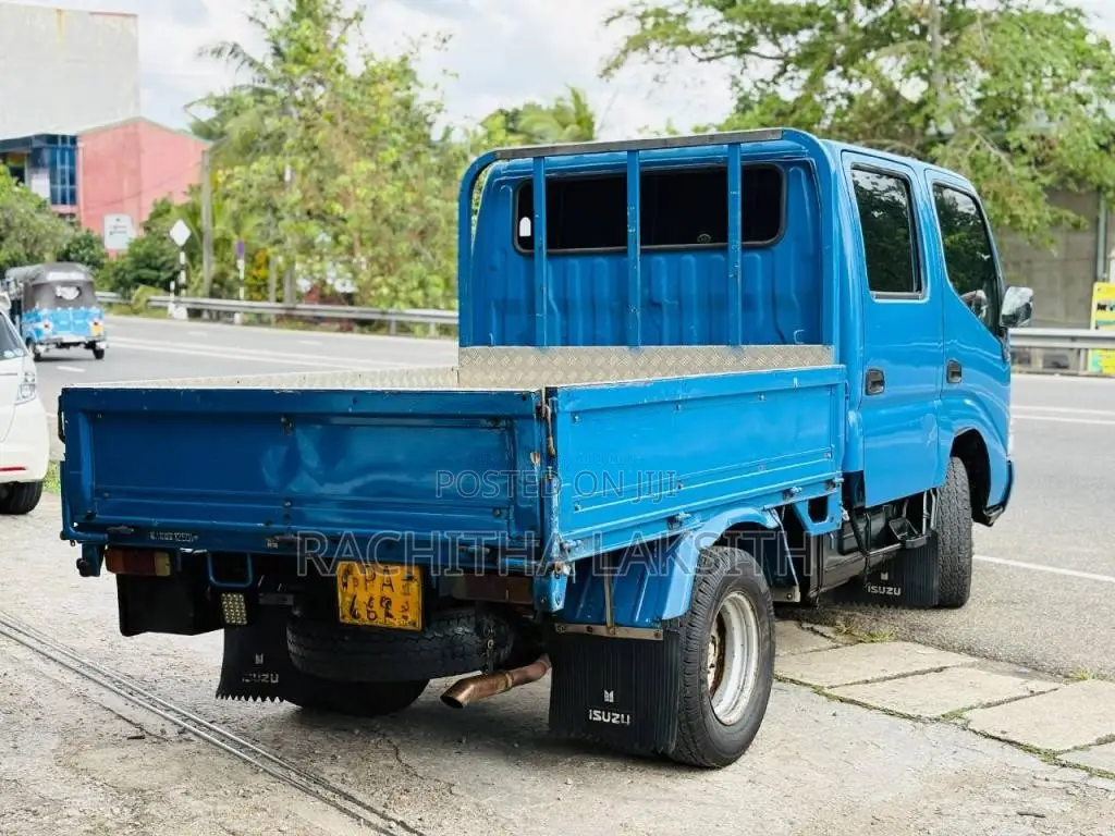 Toyota CrewCab 2001 Crew Cab (Used)