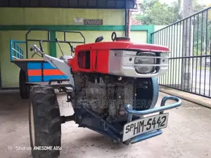 Kubota K700 2010 Tractor (Used)