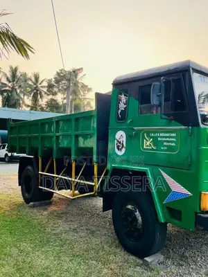 Ashok-Leyland Tipper 1999 Lorry (Used)