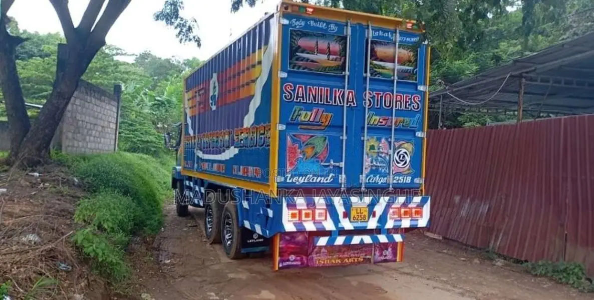 Ashok-Leyland 2518 2015 Lorry (Used)