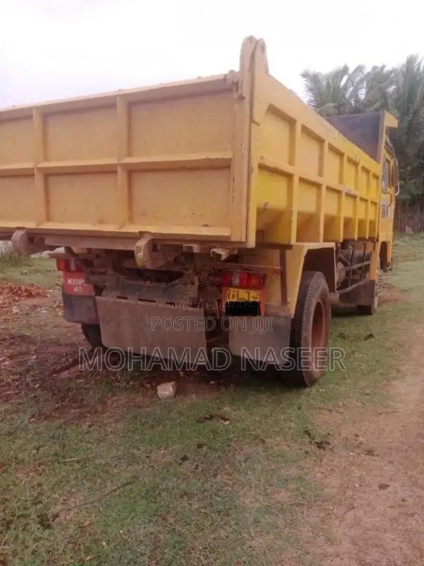 Ashok-Leyland Tipper 1613 2011 Lorry (Used)