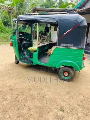 Bajaj 4 Stroke 2012 Three Wheel (Used)