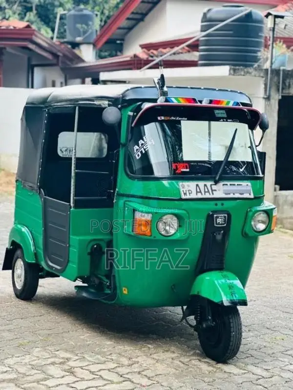 Bajaj RE 205 2012 Three Wheel (Used)