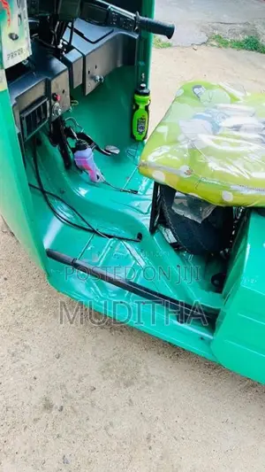 Bajaj 4 Stroke 2012 Three Wheel (Used)
