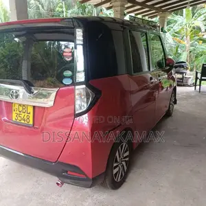 Toyota Roomy Custom G 2018 Car (Used)