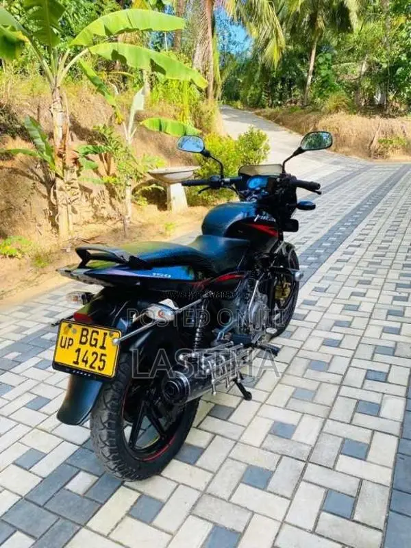 Bajaj Pulsar 150 2018 Motorbike (Used)