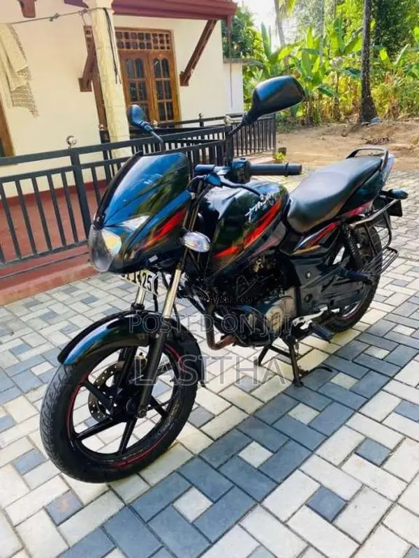 Bajaj Pulsar 150 2018 Motorbike (Used)