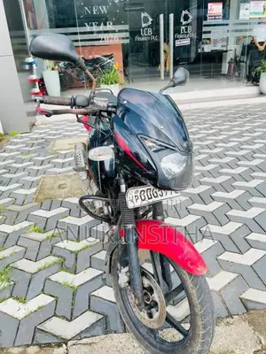 Bajaj Pulsar 2015 Motorbike (Used)