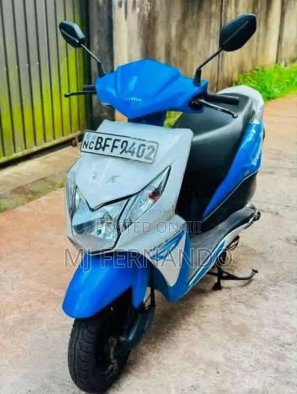 Honda Dio 2017 Motorbike (Used)