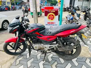 Bajaj Pulsar 2015 Motorbike (Used)