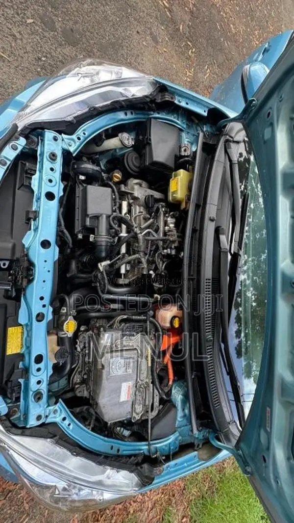 Toyota Aqua 2012 Car (Used)