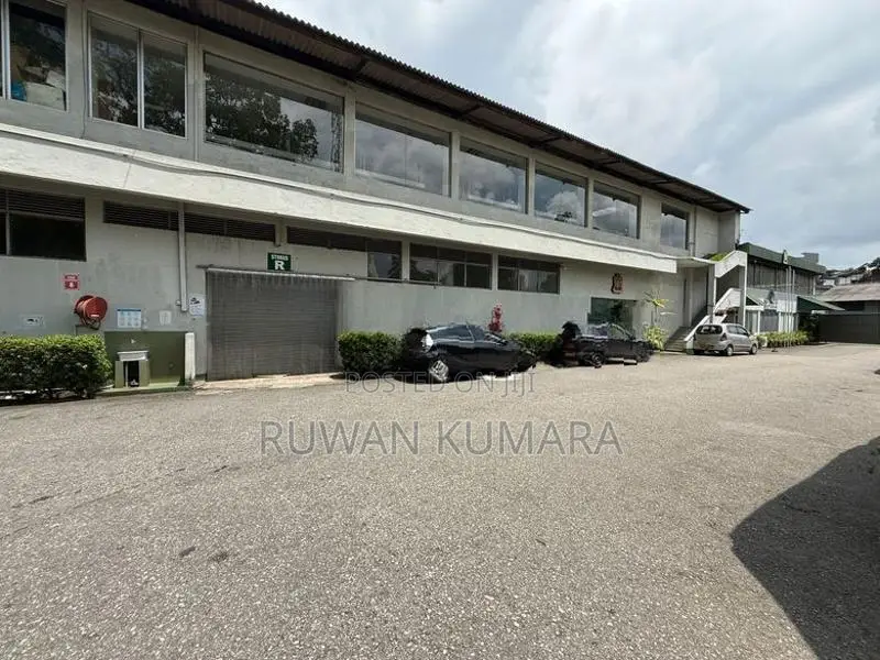 1 Acres Land with 13p Commercial Property for Sale in Colombo 09
