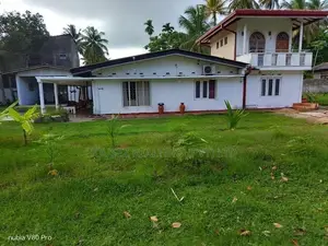 Spacious House for Sale in Wadduwa