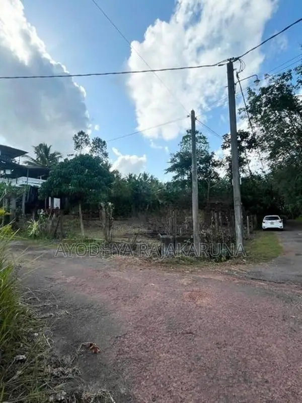 Land for Sale in Homagama
