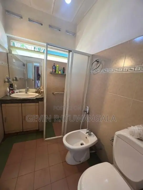 House 3BR near Galle Road for Sale in Rawathawatta Moratuwa