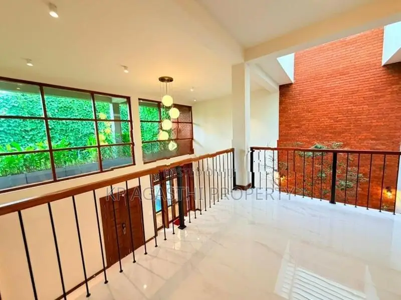 Luxury House for Sale Battaramulla