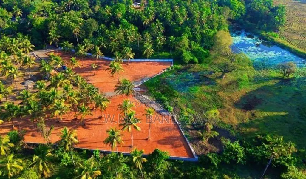 Developed land for sale in Melsiripura D05