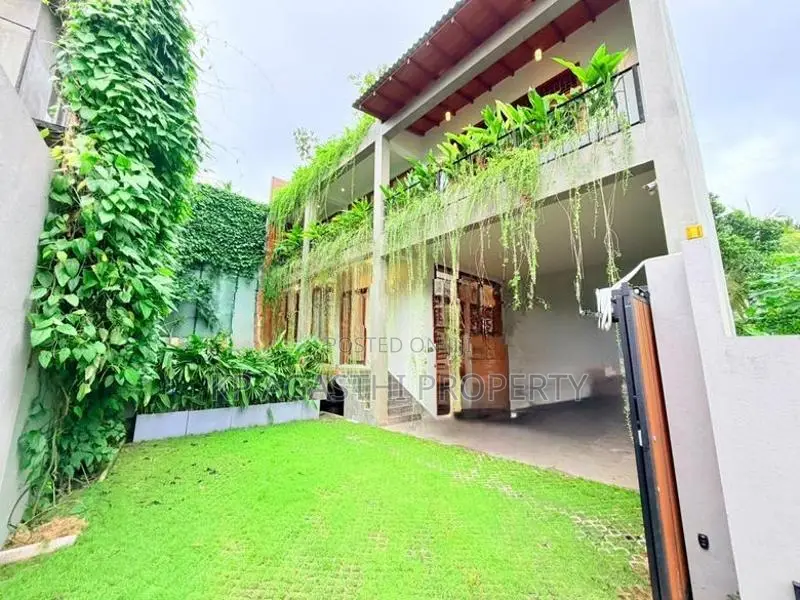 Luxury House for Sale Battaramulla