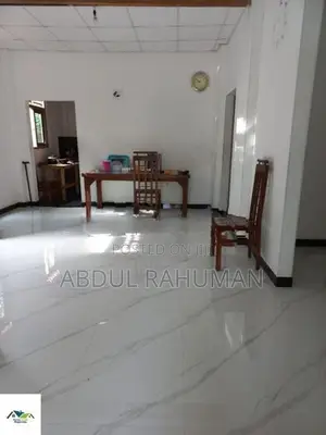 2 Story 7 Rooms - Kaduwela House Rent