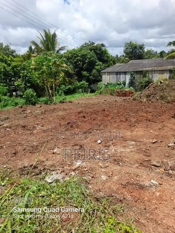 Land for Sale in Close to Kahathuduwa