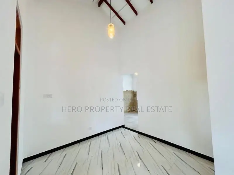Brand New Quiet House for Sale in Polgasovita