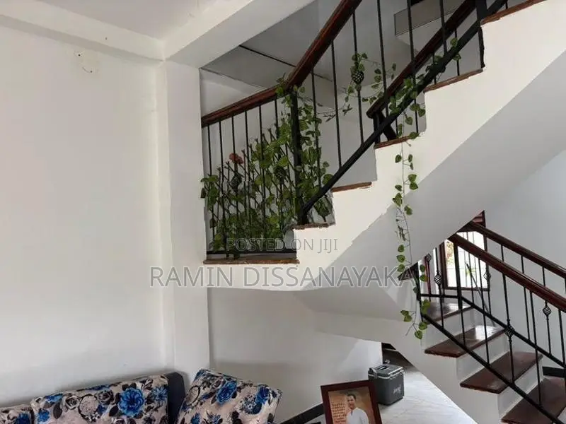 Malabe 03 Story House for Sale