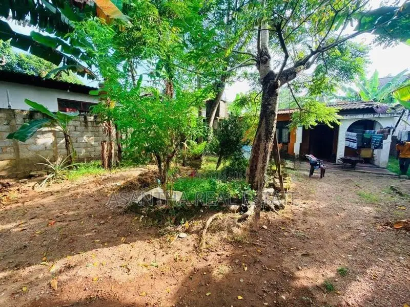 (AF991) 18 Perch with Old Single Story House Sale at Piliyandala