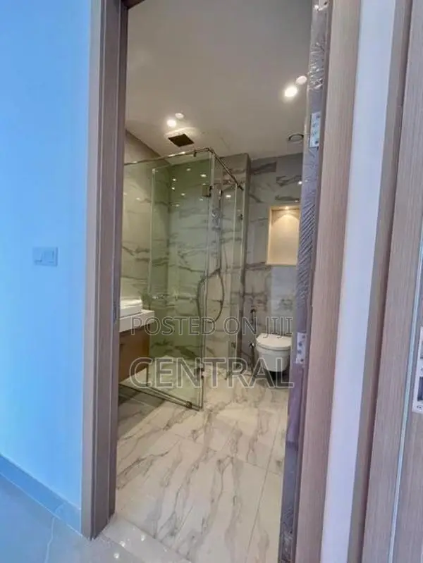 Sea View Apartment for Sale in Address 606, Colombo 03 (C7-10199)