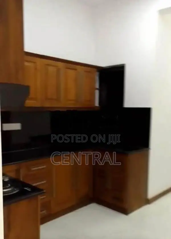 3 Bedroom Furnished Apartment for sale in Wellawatte (C7-10202)