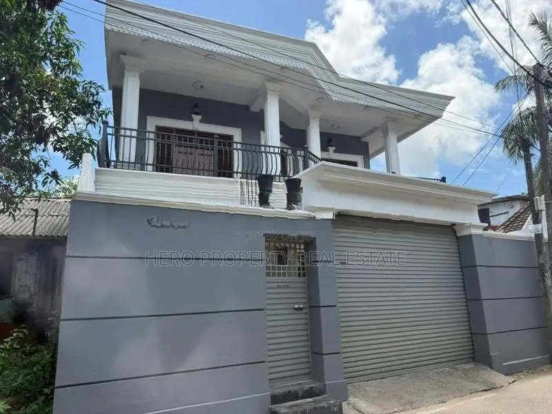 HWS157 - Luxury Quality Modern House for Sale in Wellampitiya